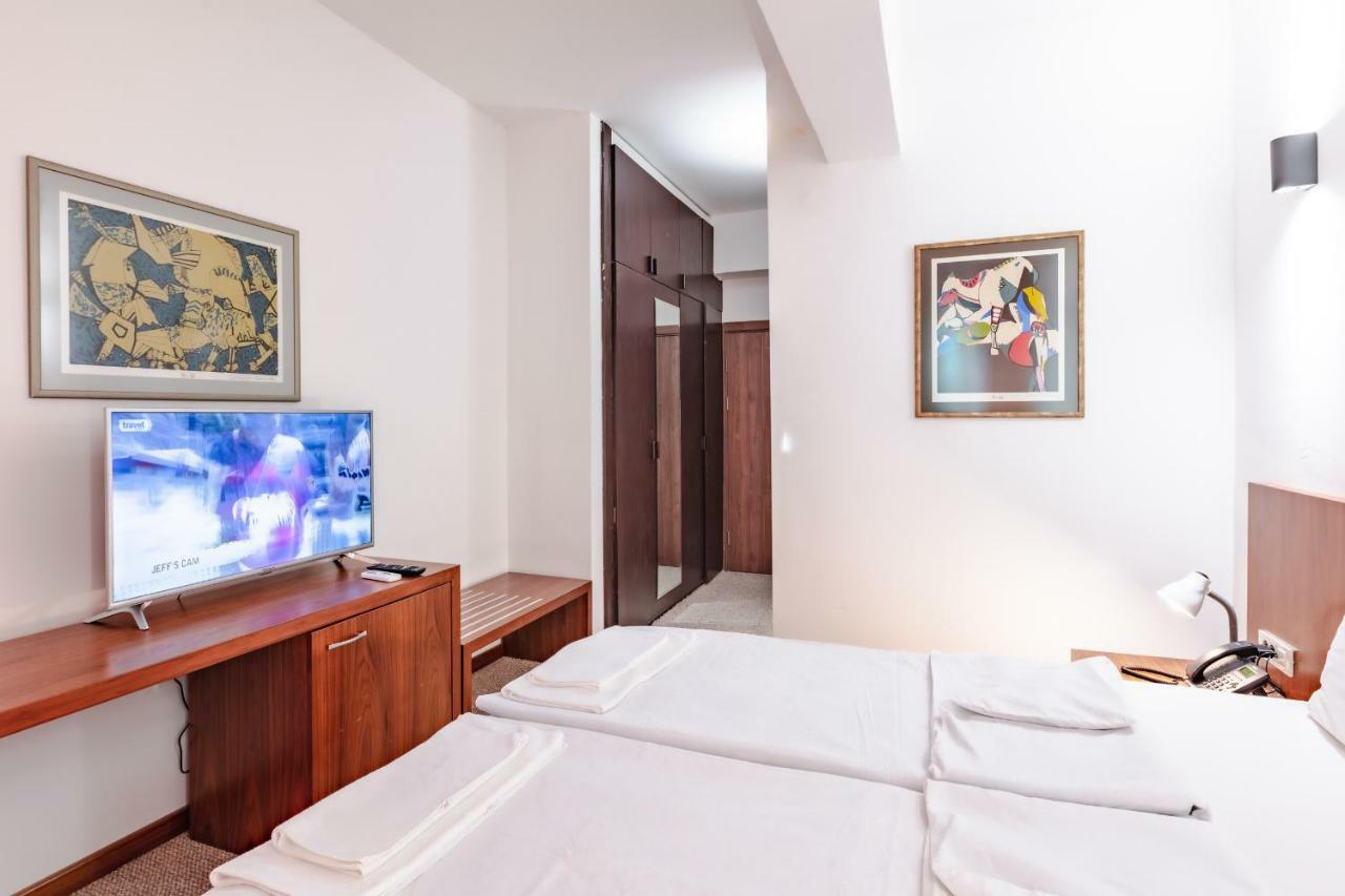 Hotel Pela Ohrid Extérieur photo